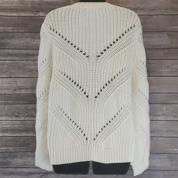 Ivory Cable Knit Sweater Size M/L - Picture 11 of 16